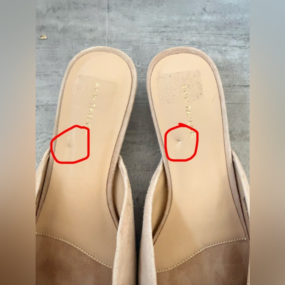Ann Taylor Suede Kitten Heel Mule Pump Size 7 - Picture 11 of 11